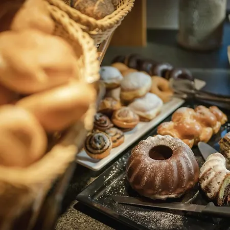 Hotel Der Gollinger 4*