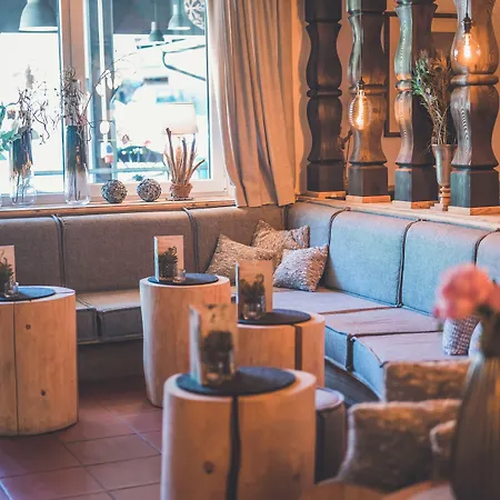 Hotel Der Gollinger 4*