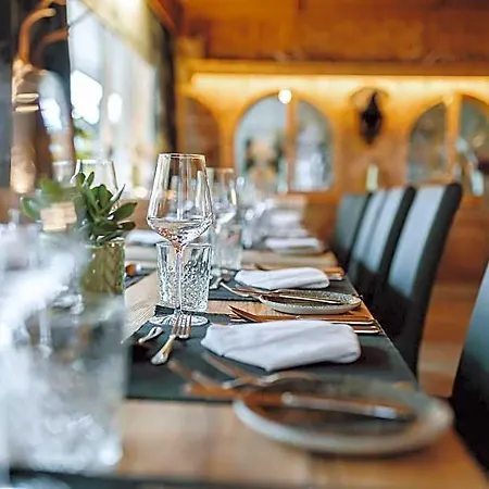 Der Gollinger Hotel